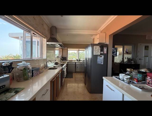6 BEDROOM MAISONETTE FOR SALE IN MORNINGSIDE